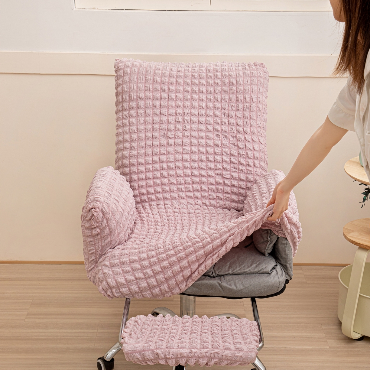 91家纺网 家纺一手货源 找家纺 沐沐家纺 2026新款泡泡纱办公椅套 粉色