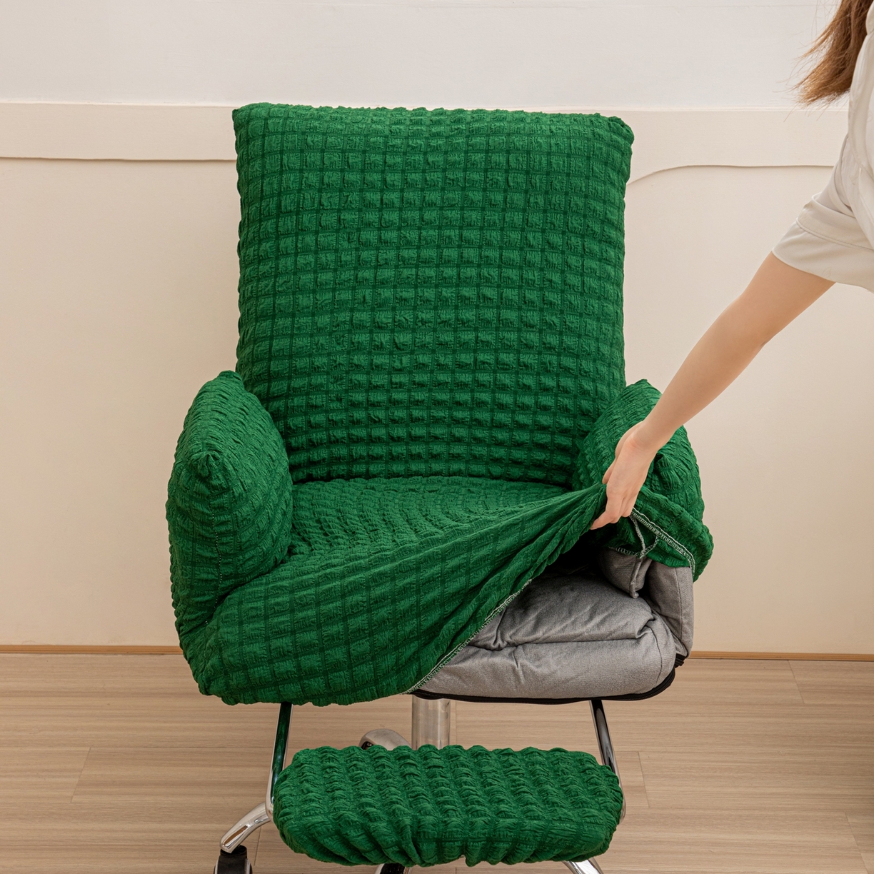 91家纺网 家纺一手货源 找家纺 沐沐家纺 2026新款泡泡纱办公椅套 墨绿