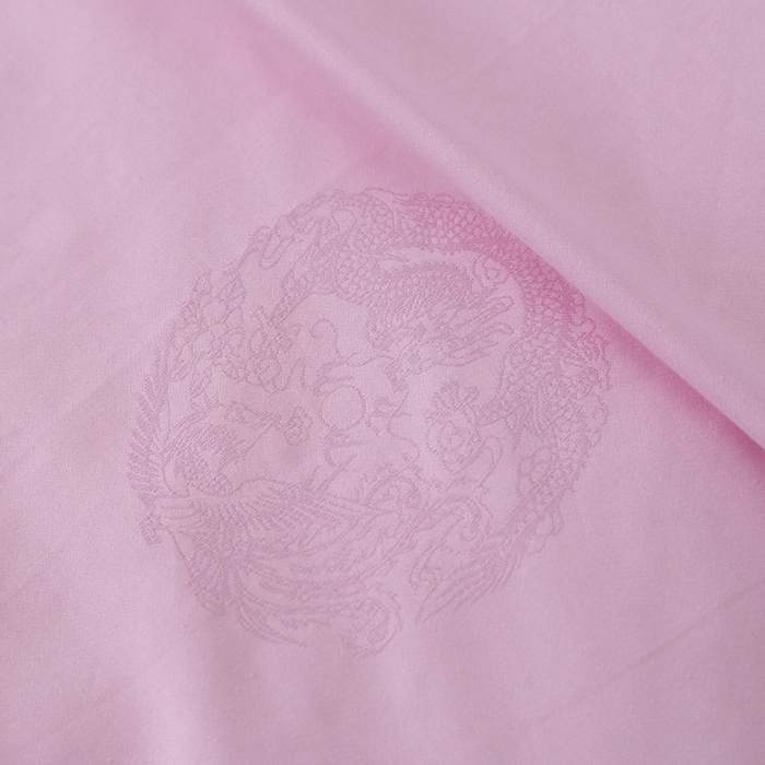 91家纺网 家纺一手货源 找家纺 越宏顺 2025新款全棉80s提花纯棉.被100%桑.保真春秋被 蜜糖粉