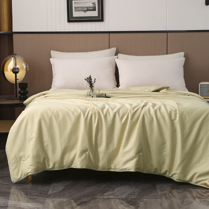 91家纺网 家纺一手货源 找家纺 越宏顺 2025新款全棉80s提花纯棉.被100%桑.保真春秋被 香槟金