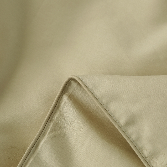 91家纺网 家纺一手货源 找家纺 越宏顺 2025新款全棉80s提花纯棉.被100%桑.保真春秋被 香槟金