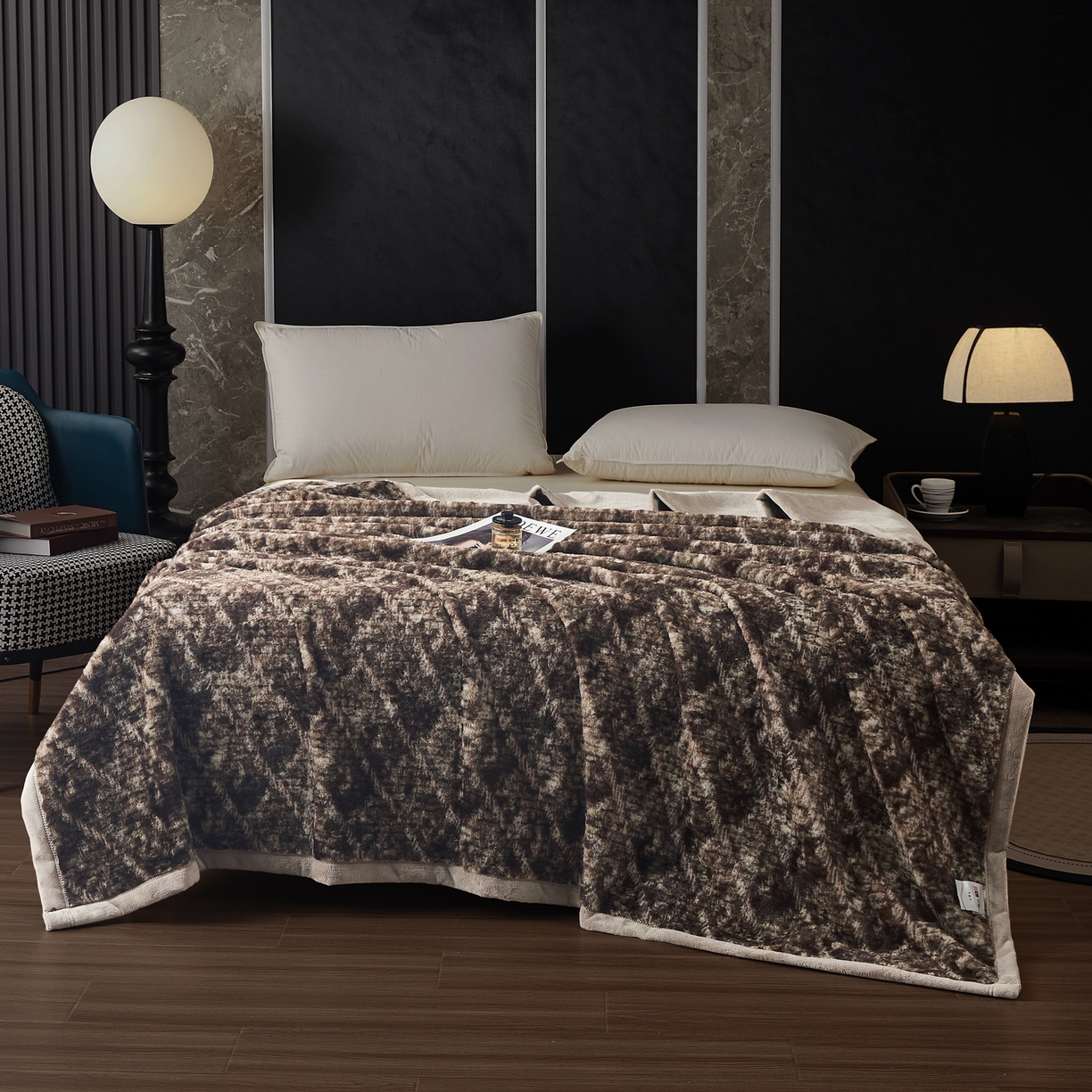 91家纺网 家纺一手货源 找家纺 （总） 2025新款仿水貂绒兔毛绒雪棉绒云貂绒拉舍尔双层复合毛毯子