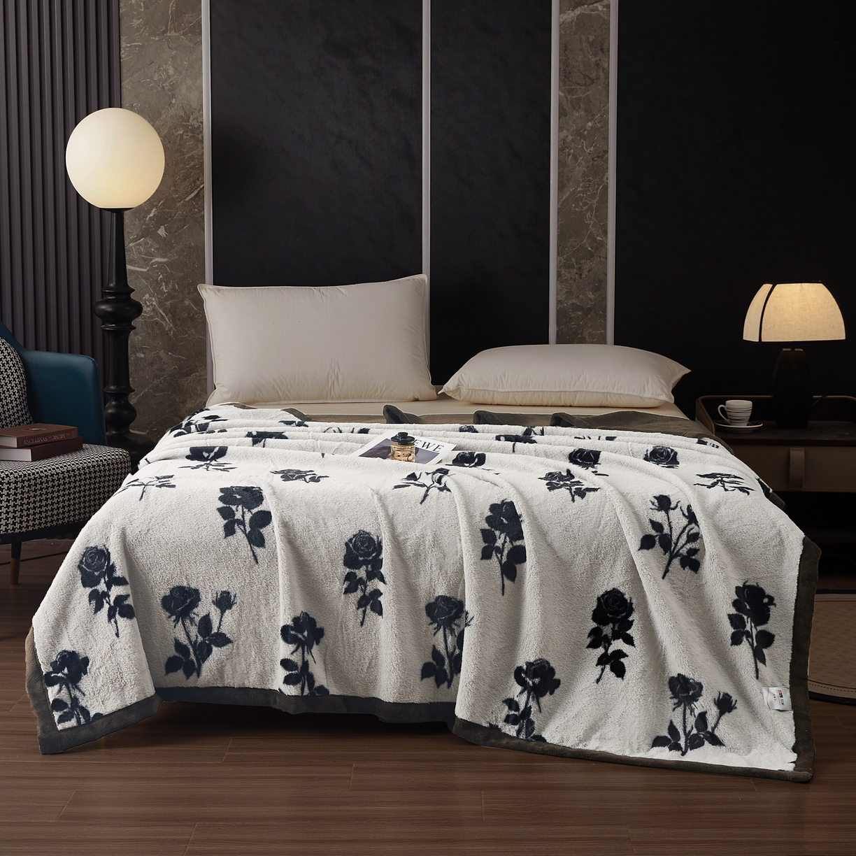 91家纺网 家纺一手货源 找家纺  2025新款仿水貂绒兔毛绒雪棉绒云貂绒拉舍尔双层复合毛毯子 美拉德-玫瑰灰