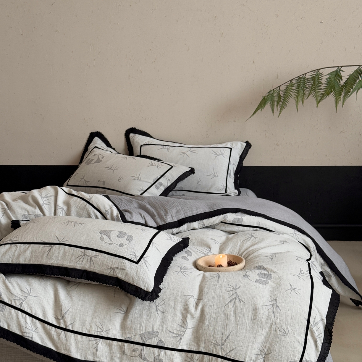 91家纺网 家纺一手货源 找家纺 （总）旷野 2025新款空气层提花皱皱纱碎花边工艺款四件套-竹梦