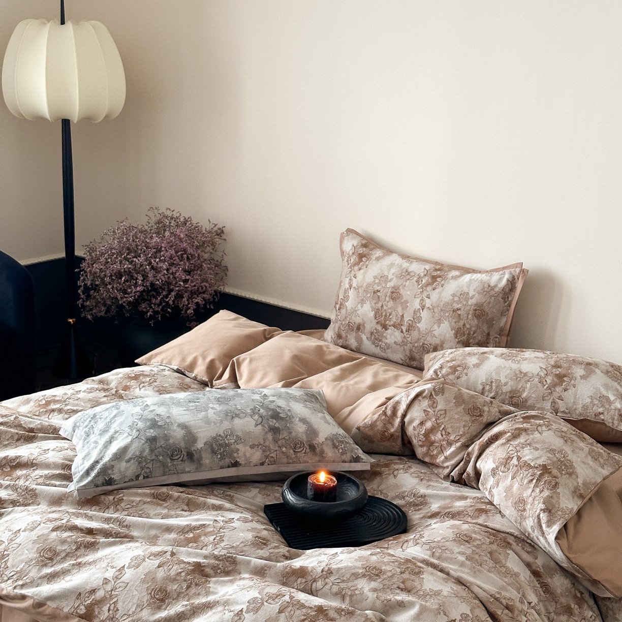 91家纺网 家纺一手货源 找家纺 （总）旷野 2025新款双色提花100支磨毛四件套-薄雾玫瑰