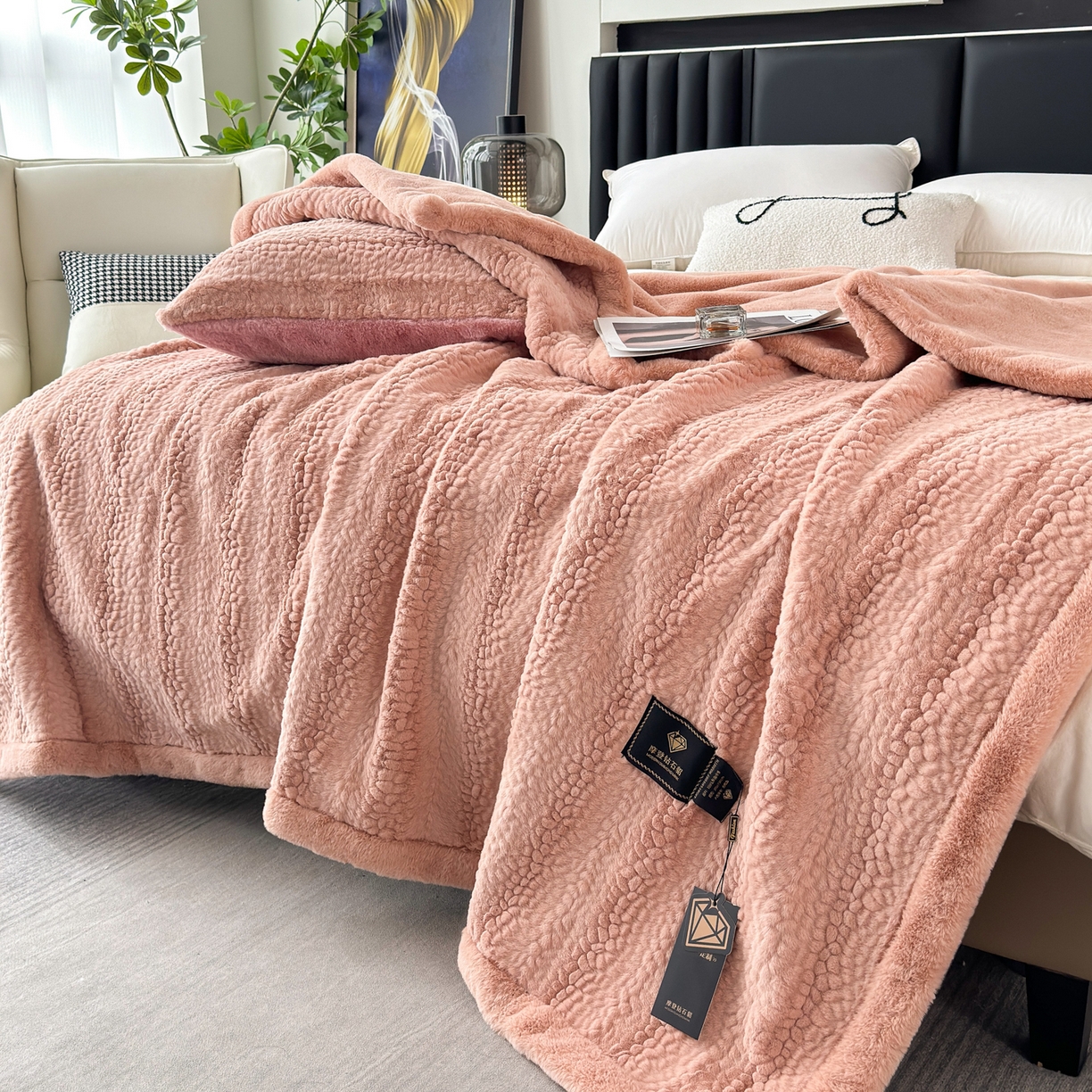 91家纺网 家纺一手货源 找家纺 丹兰 双层加厚拉舍尔毛毯牛奶绒毯子结婚盖毯法兰绒垫毯 新版-73清新朵朵