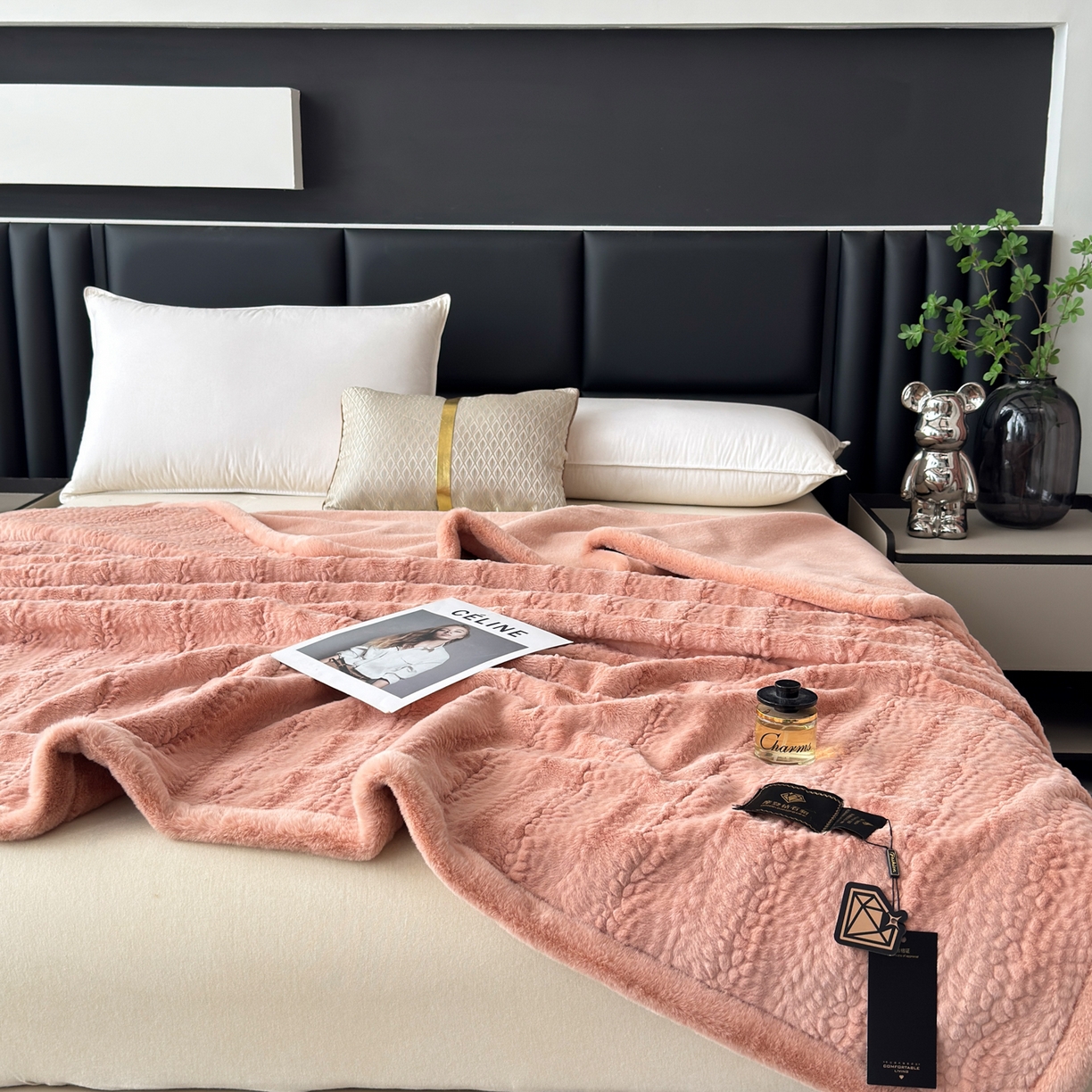 91家纺网 家纺一手货源 找家纺  2025新款双层仿水貂绒毛皮毯拉舍尔毛毯子云貂绒羊羔绒盖毯加厚双人毯 钻石-桔粉