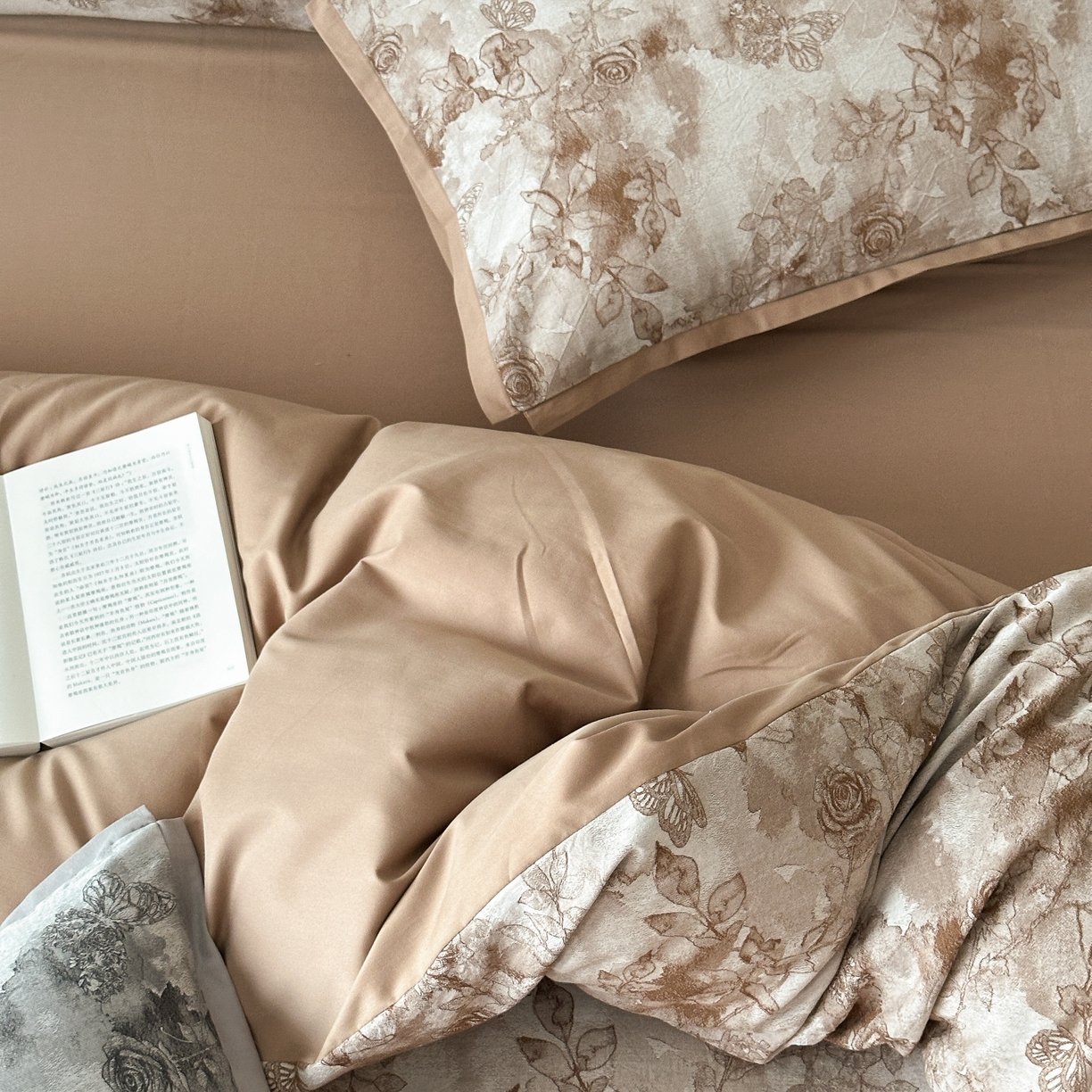 91家纺网 家纺一手货源 找家纺 旷野 2025新款双色提花100支磨毛四件套-薄雾玫瑰 薄雾玫瑰-可可棕