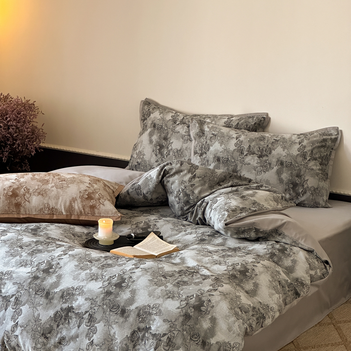 91家纺网 家纺一手货源 找家纺 旷野 2025新款双色提花100支磨毛四件套-薄雾玫瑰 薄雾玫瑰-乌木灰