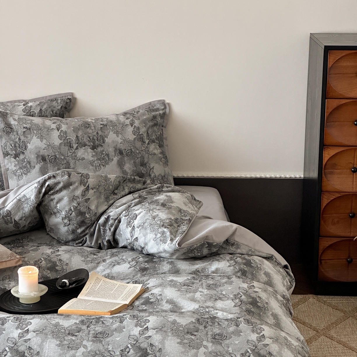 91家纺网 家纺一手货源 找家纺 旷野 2025新款双色提花100支磨毛四件套-薄雾玫瑰 薄雾玫瑰-乌木灰