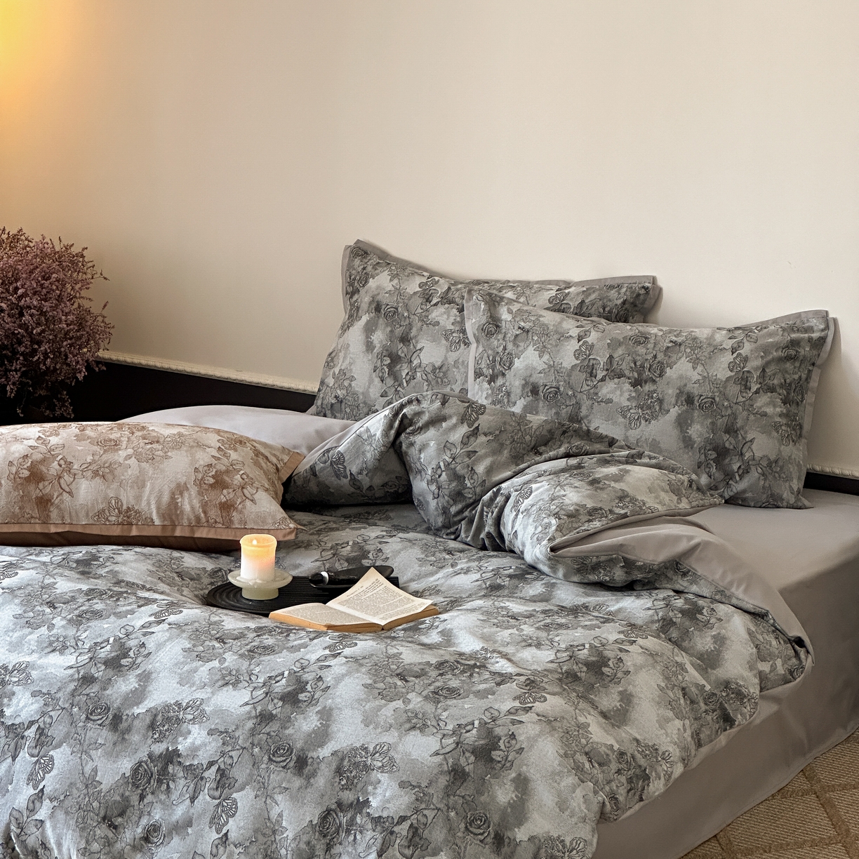 91家纺网 家纺一手货源 找家纺 旷野 2025新款双色提花100支磨毛四件套-薄雾玫瑰 薄雾玫瑰-乌木灰