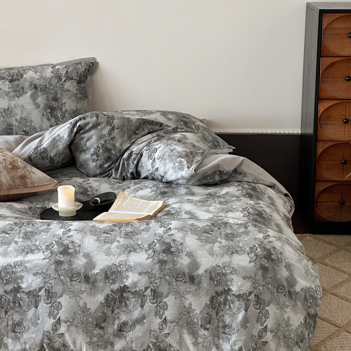 91家纺网 家纺一手货源 找家纺 旷野 2025新款双色提花100支磨毛四件套-薄雾玫瑰 薄雾玫瑰-乌木灰