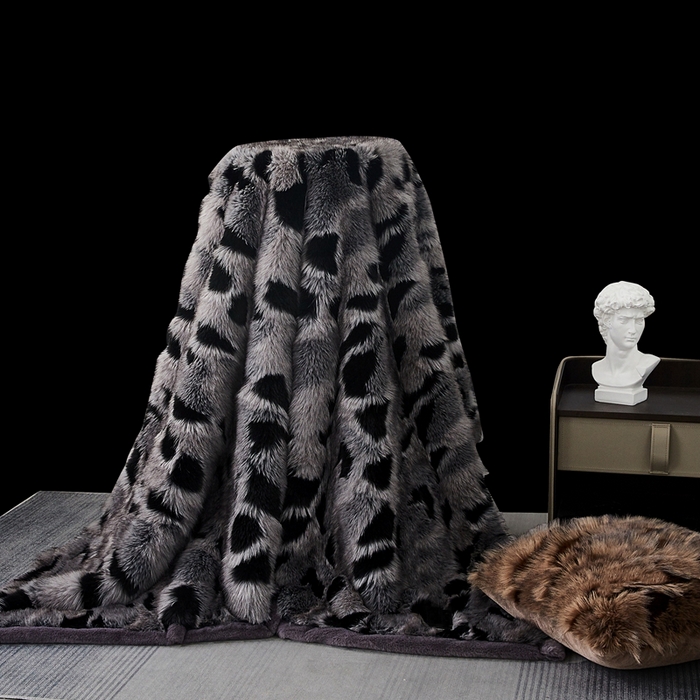 91家纺网 家纺一手货源 找家纺  2025冬季新款床上用野兽派毛毯被子午休毯结婚用双人婚庆拉舍尔毛毯子 魅影-灰黑