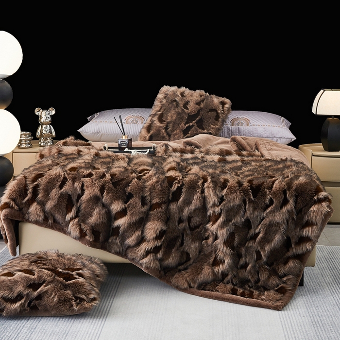 91家纺网 家纺一手货源 找家纺  2025冬季新款床上用野兽派毛毯被子午休毯结婚用双人婚庆拉舍尔毛毯子 魅影-棕咖