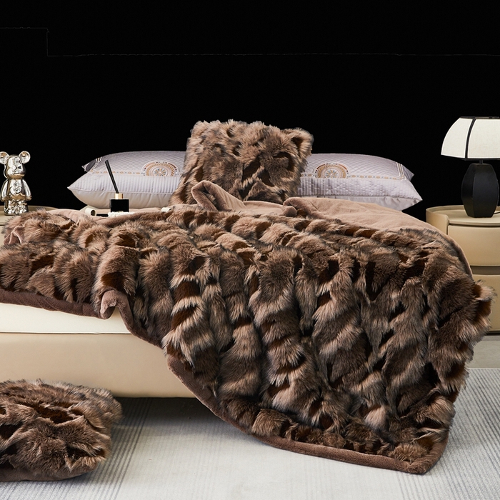 91家纺网 家纺一手货源 找家纺  2025冬季新款床上用野兽派毛毯被子午休毯结婚用双人婚庆拉舍尔毛毯子 魅影-棕咖