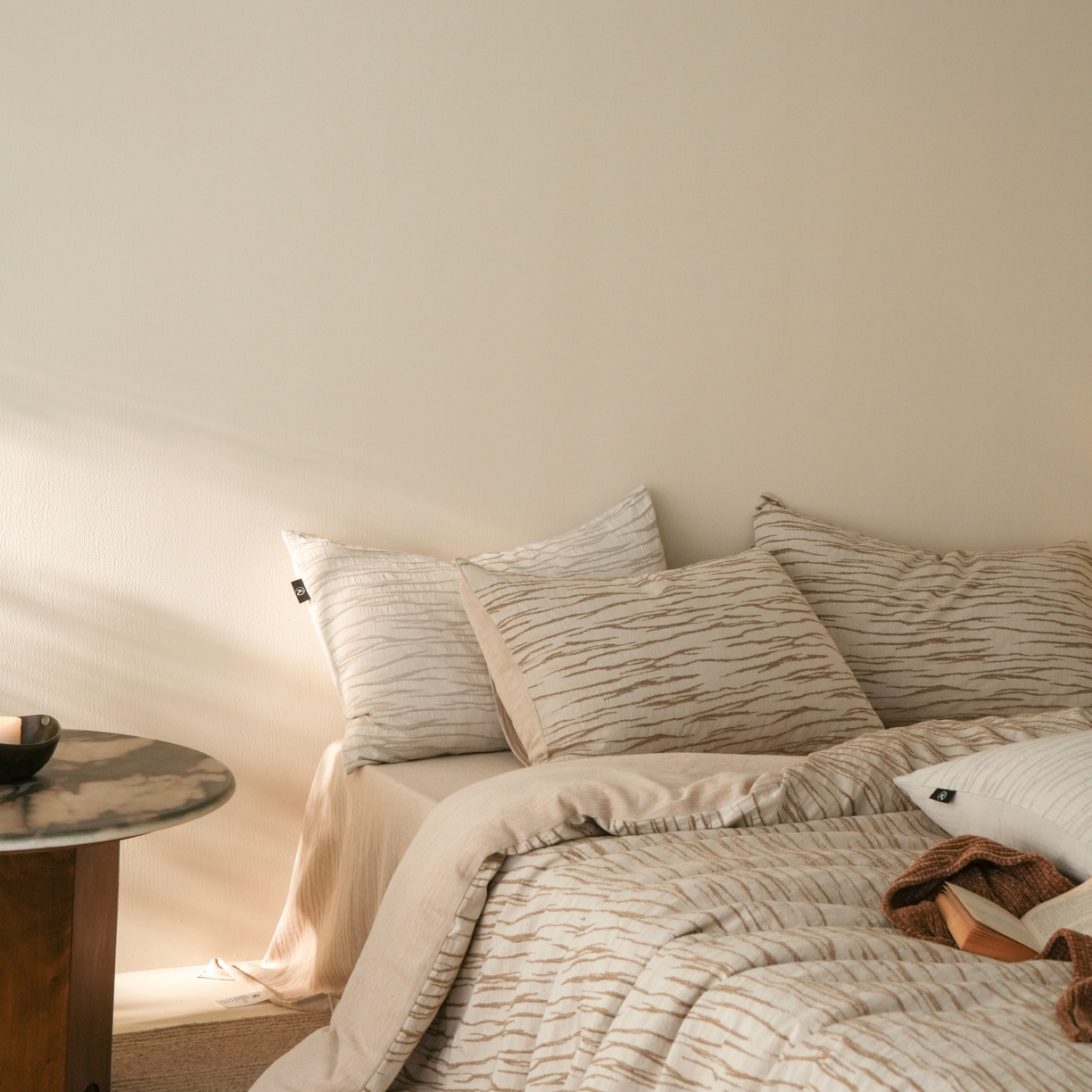 91家纺网 家纺一手货源 找家纺 （总）旷野 2025新款亚麻四件套-珊瑚海系列