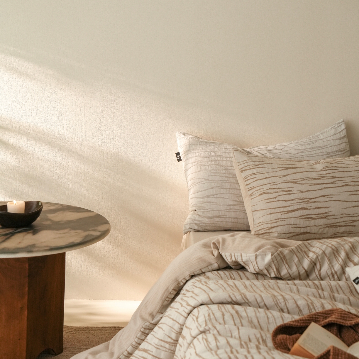 91家纺网 家纺一手货源 找家纺 旷野 2025新款亚麻四件套-珊瑚海系列 珊瑚海-慕斯咖