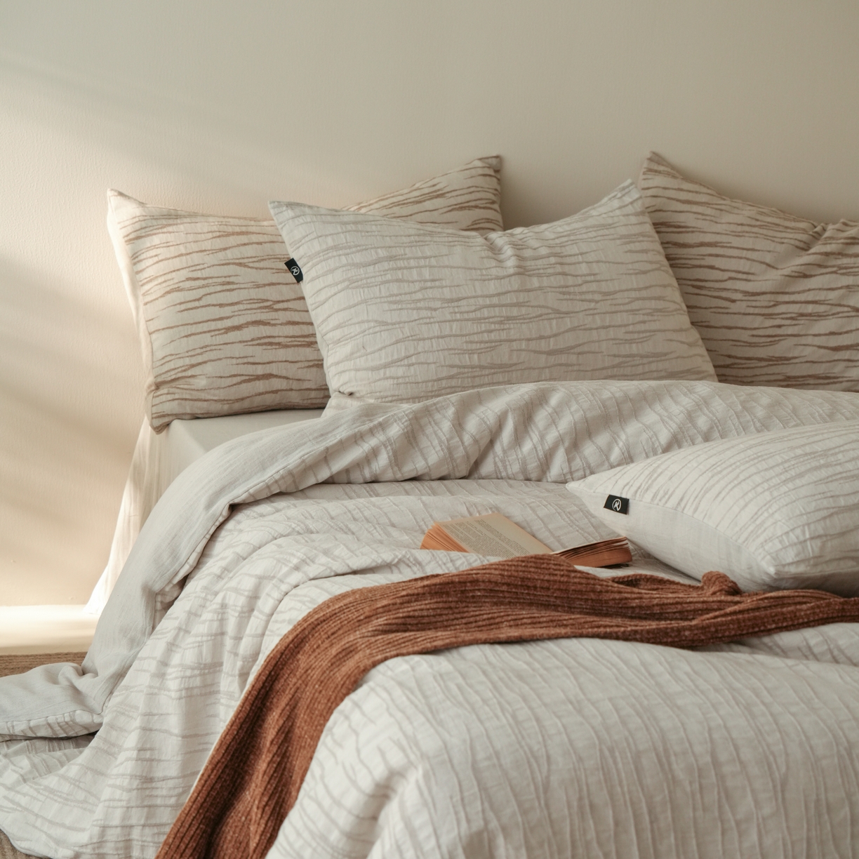 91家纺网 家纺一手货源 找家纺 旷野 2025新款亚麻四件套-珊瑚海系列 珊瑚海-浅调灰