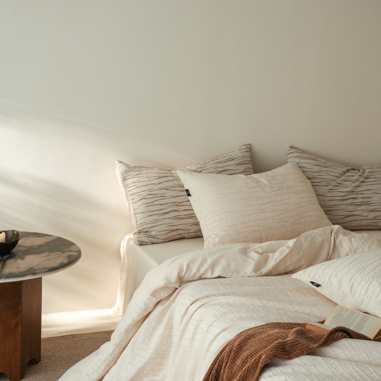 91家纺网 家纺一手货源 找家纺 旷野 2025新款亚麻四件套-珊瑚海系列 珊瑚海-亚麻米