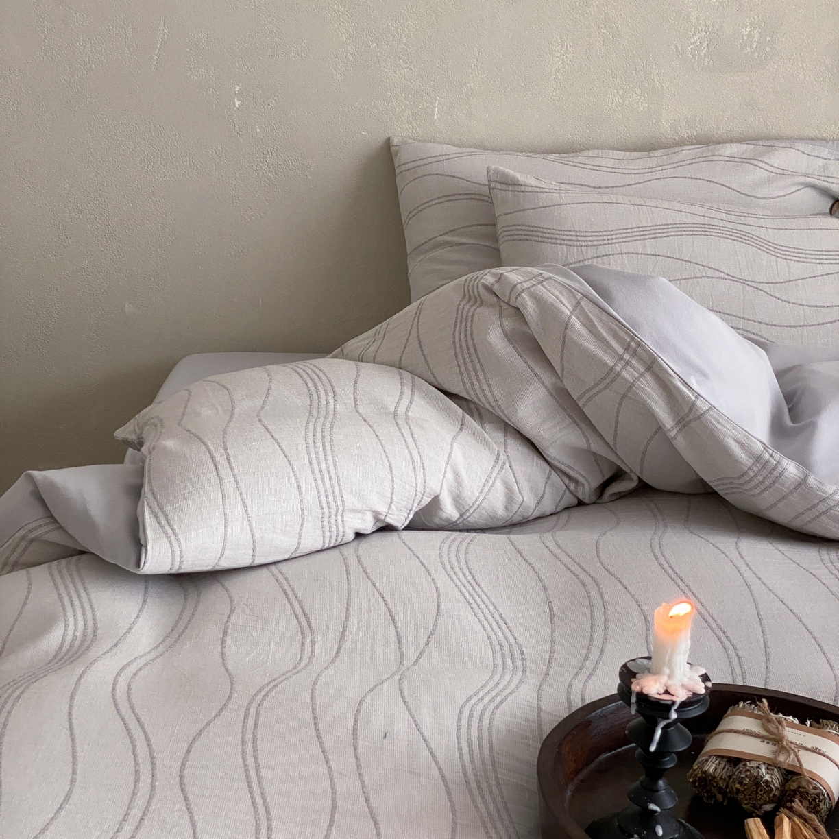 91家纺网 家纺一手货源 找家纺 旷野 2025新款全棉色织大提花100支磨毛四件套 岛屿-灰