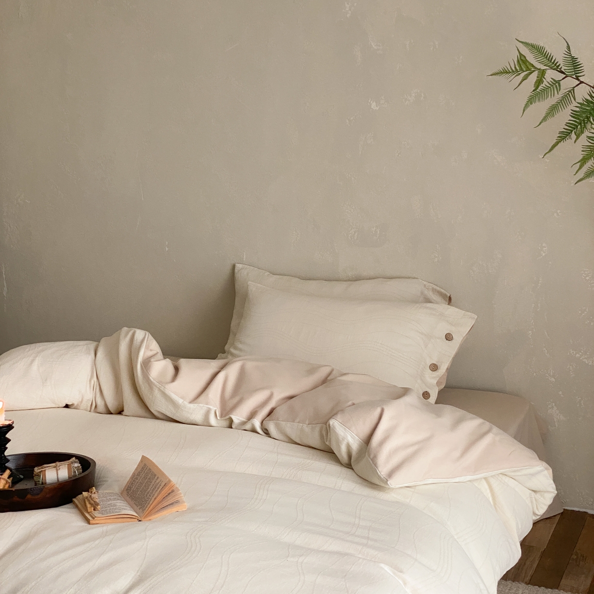 91家纺网 家纺一手货源 找家纺 旷野 2025新款全棉色织大提花100支磨毛四件套 岛屿-奶咖