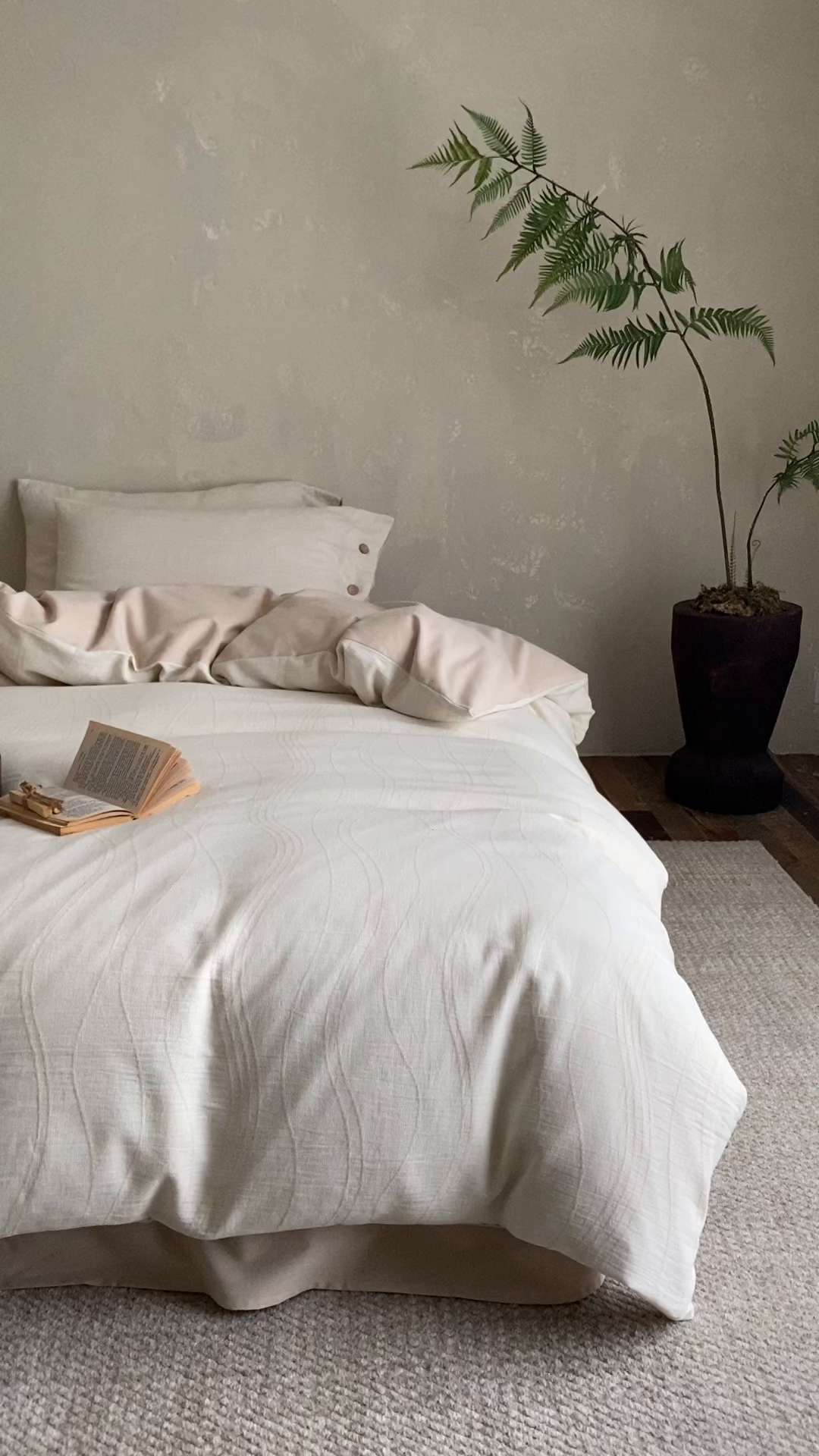 91家纺网 家纺一手货源 找家纺 旷野 2025新款全棉色织大提花100支磨毛四件套 岛屿-奶咖