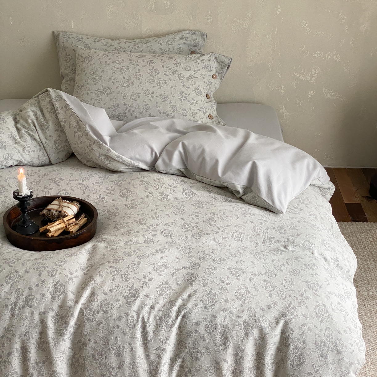 91家纺网 家纺一手货源 找家纺 旷野 2025新款全棉色织大提花100支磨毛四件套 曼塔玫瑰