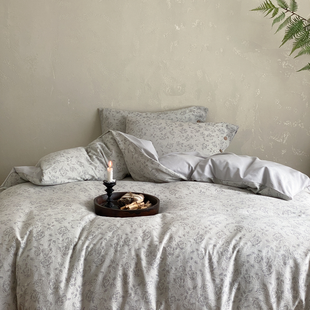 91家纺网 家纺一手货源 找家纺 旷野 2025新款全棉色织大提花100支磨毛四件套 曼塔玫瑰