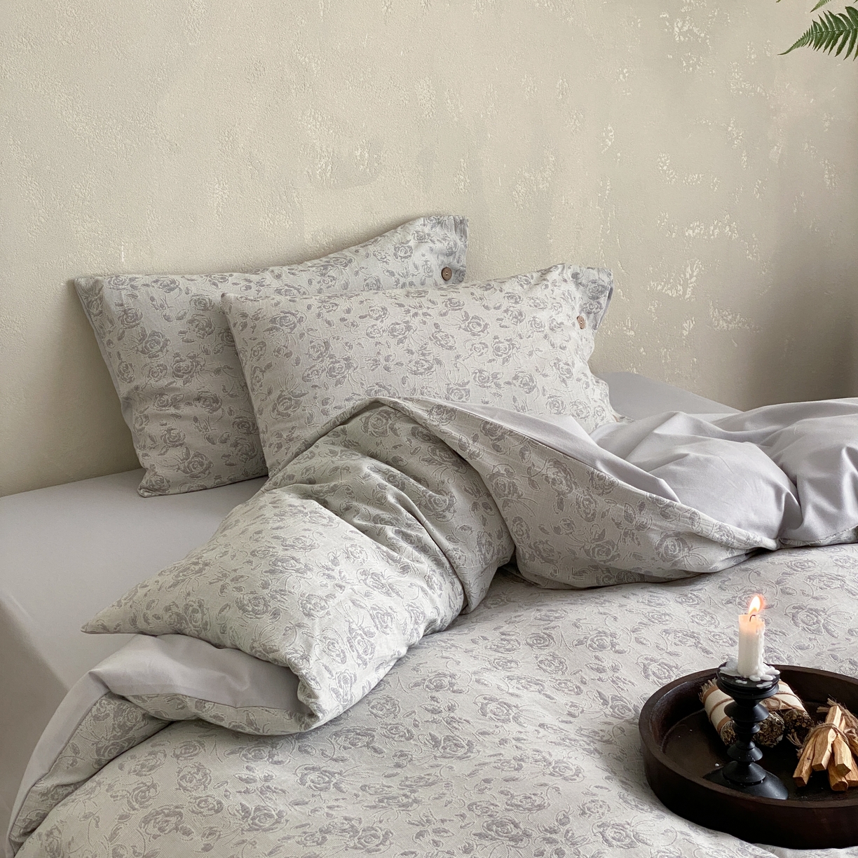 91家纺网 家纺一手货源 找家纺 旷野 2025新款全棉色织大提花100支磨毛四件套 曼塔玫瑰