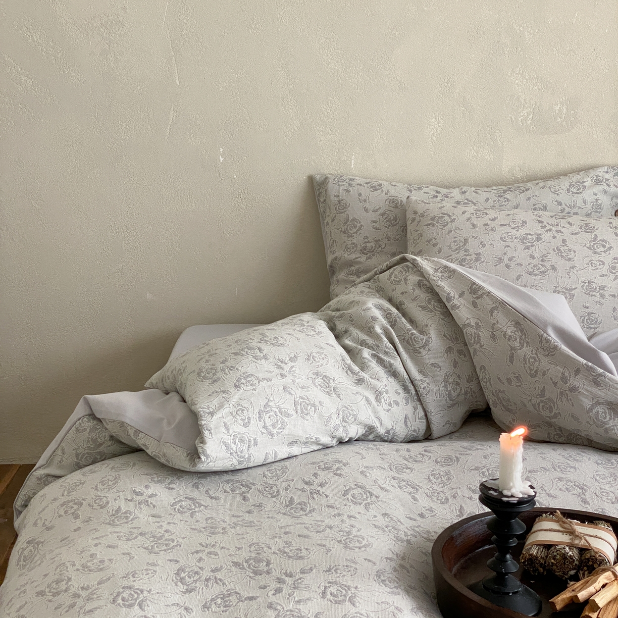 91家纺网 家纺一手货源 找家纺 旷野 2025新款全棉色织大提花100支磨毛四件套 曼塔玫瑰