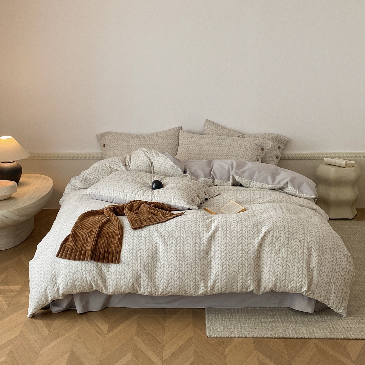 91家纺网 家纺一手货源 找家纺 旷野 2025新款全棉色织大提花100支磨毛四件套 千枝叶-灰