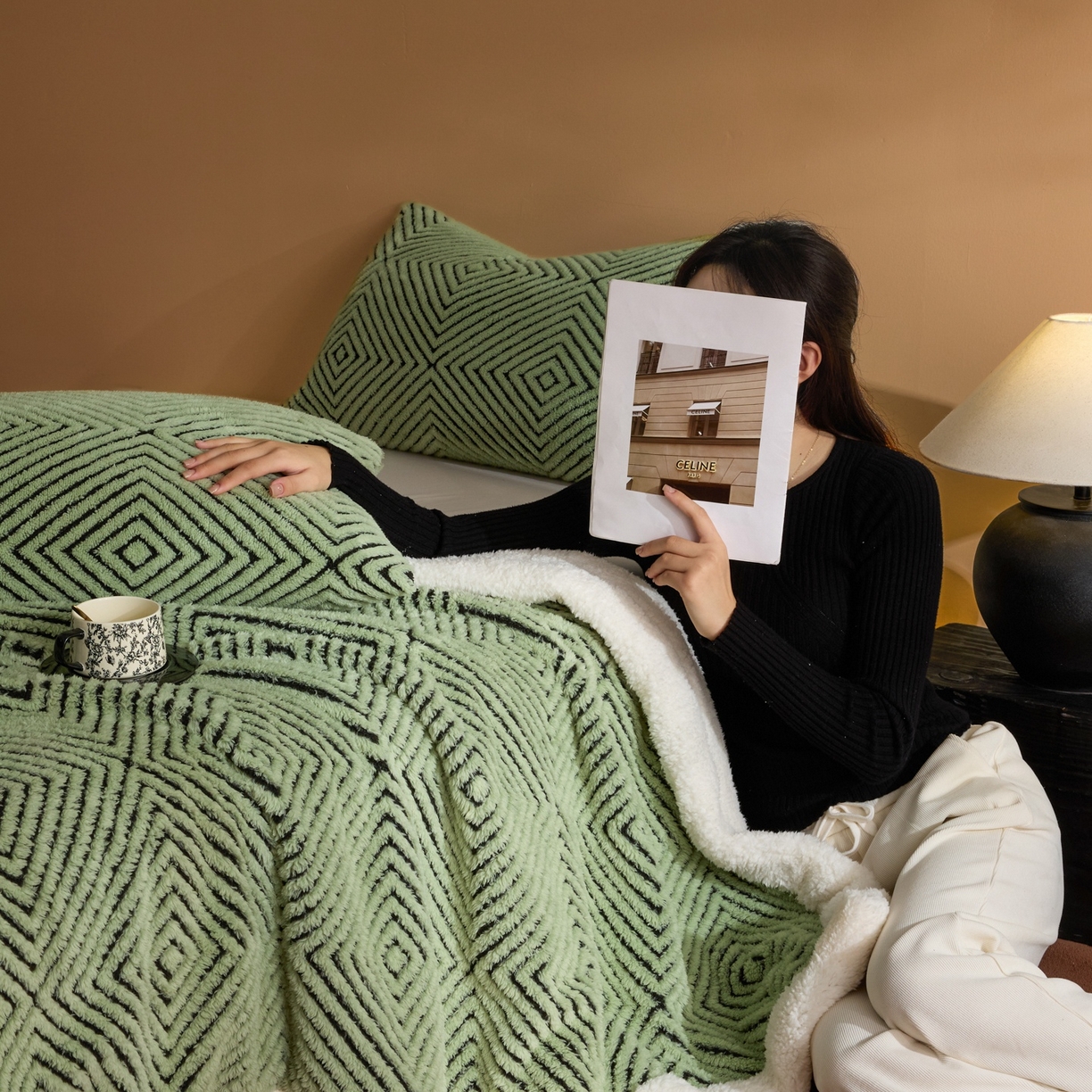 91家纺网 家纺一手货源 找家纺 欧邦 2025新款航空轻奢暖阳绒羊羔绒毛毯毯子 青瓷绿