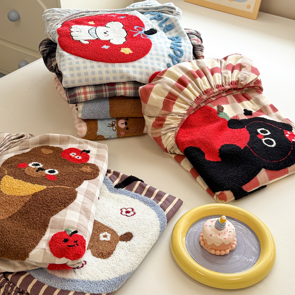 91家纺网 家纺一手货源 找家纺 （总）慕尚家纺 2025新款全棉磨毛毛巾绣单床笠 床笠单件