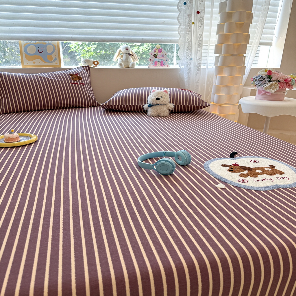 91家纺网 家纺一手货源 找家纺 慕尚家纺 2025新款全棉磨毛毛巾绣单床笠 床笠单件 大苹果小狗