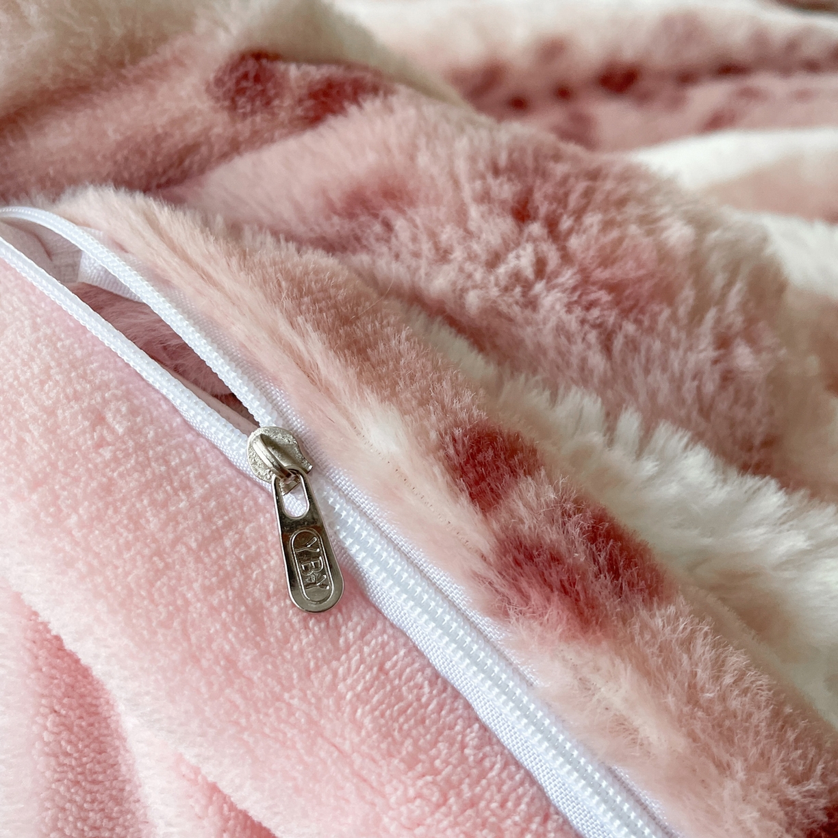 91家纺网 家纺一手货源 找家纺 （总）仟网汇 2025新款加厚保暖兔绒四件套-豹纹系列