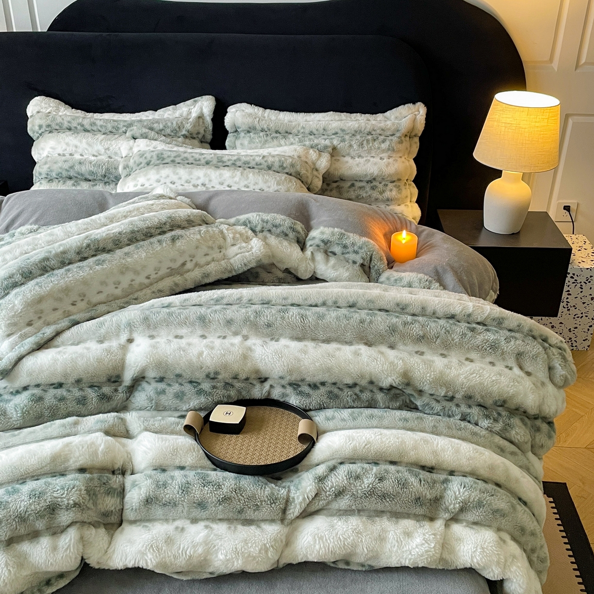 91家纺网 家纺一手货源 找家纺 仟网汇 2025新款加厚保暖兔绒四件套-豹纹系列 豹纹-绿