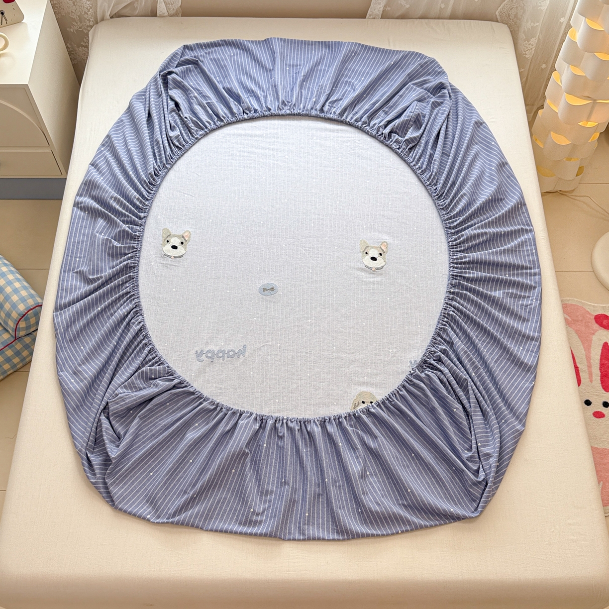 91家纺网 家纺一手货源 找家纺 慕尚家纺 2025新款全棉磨毛毛巾绣单床笠 床笠单件 乖乖狗