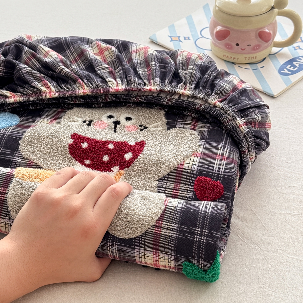 91家纺网 家纺一手货源 找家纺 慕尚家纺 2025新款全棉磨毛毛巾绣单床笠 床笠单件 开心兔兔