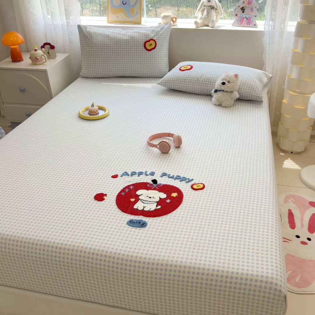 91家纺网 家纺一手货源 找家纺 慕尚家纺 2025新款全棉磨毛毛巾绣单床笠 床笠单件 苹安瑞瑞