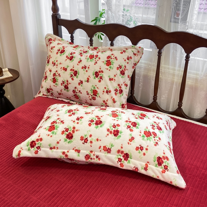 91家纺网 家纺一手货源 找家纺 仟网汇 2025新款亲肤舒适双面牛奶绒床盖款四件套 胭脂