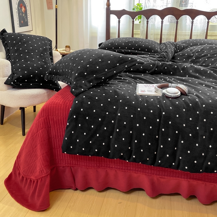 91家纺网 家纺一手货源 找家纺 仟网汇 2025新款亲肤舒适双面牛奶绒床盖款四件套 黑珍珠