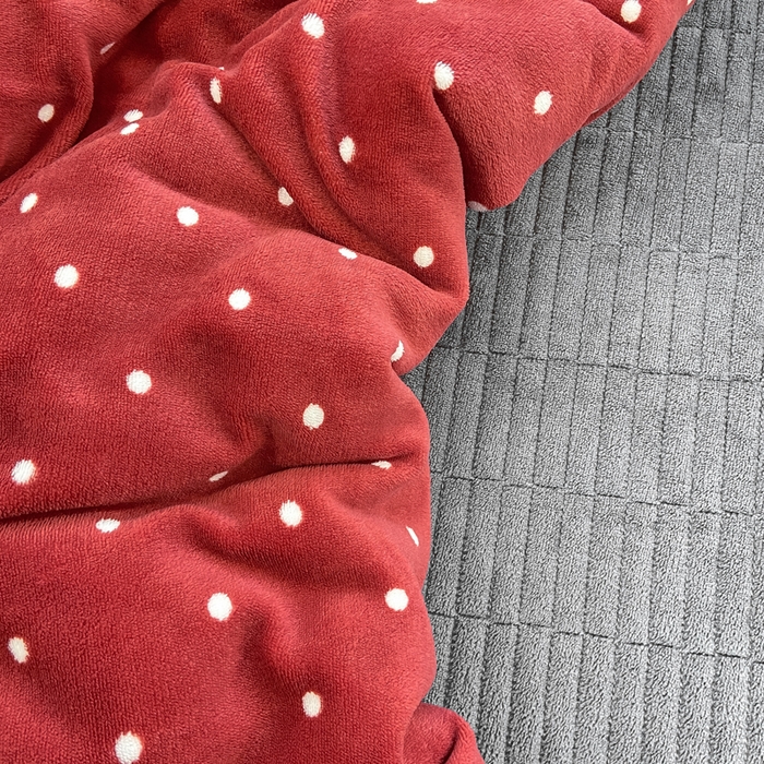 91家纺网 家纺一手货源 找家纺 仟网汇 2025新款亲肤舒适双面牛奶绒床盖款四件套 丝绒蛋糕