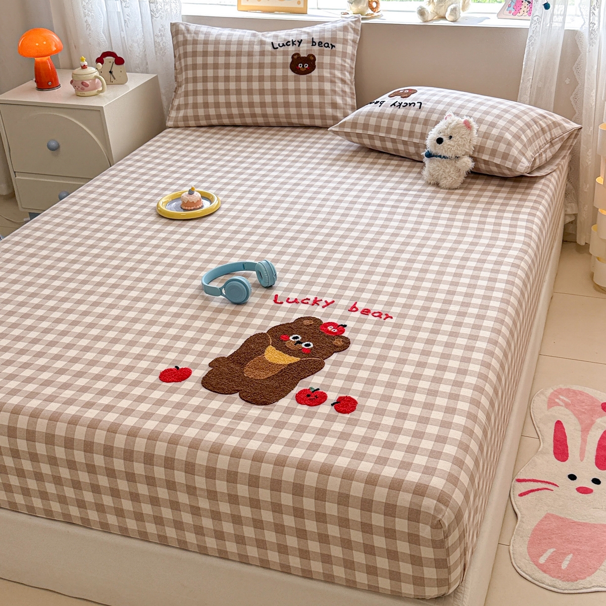 91家纺网 家纺一手货源 找家纺 慕尚家纺 2025新款全棉磨毛毛巾绣单床笠 床笠单件 熊熊满满