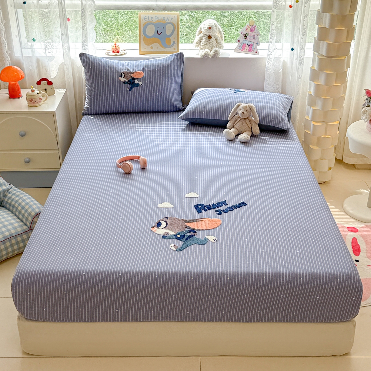 91家纺网 家纺一手货源 找家纺 慕尚家纺 2025新款全棉磨毛毛巾绣单床笠 床笠单件 字母兔