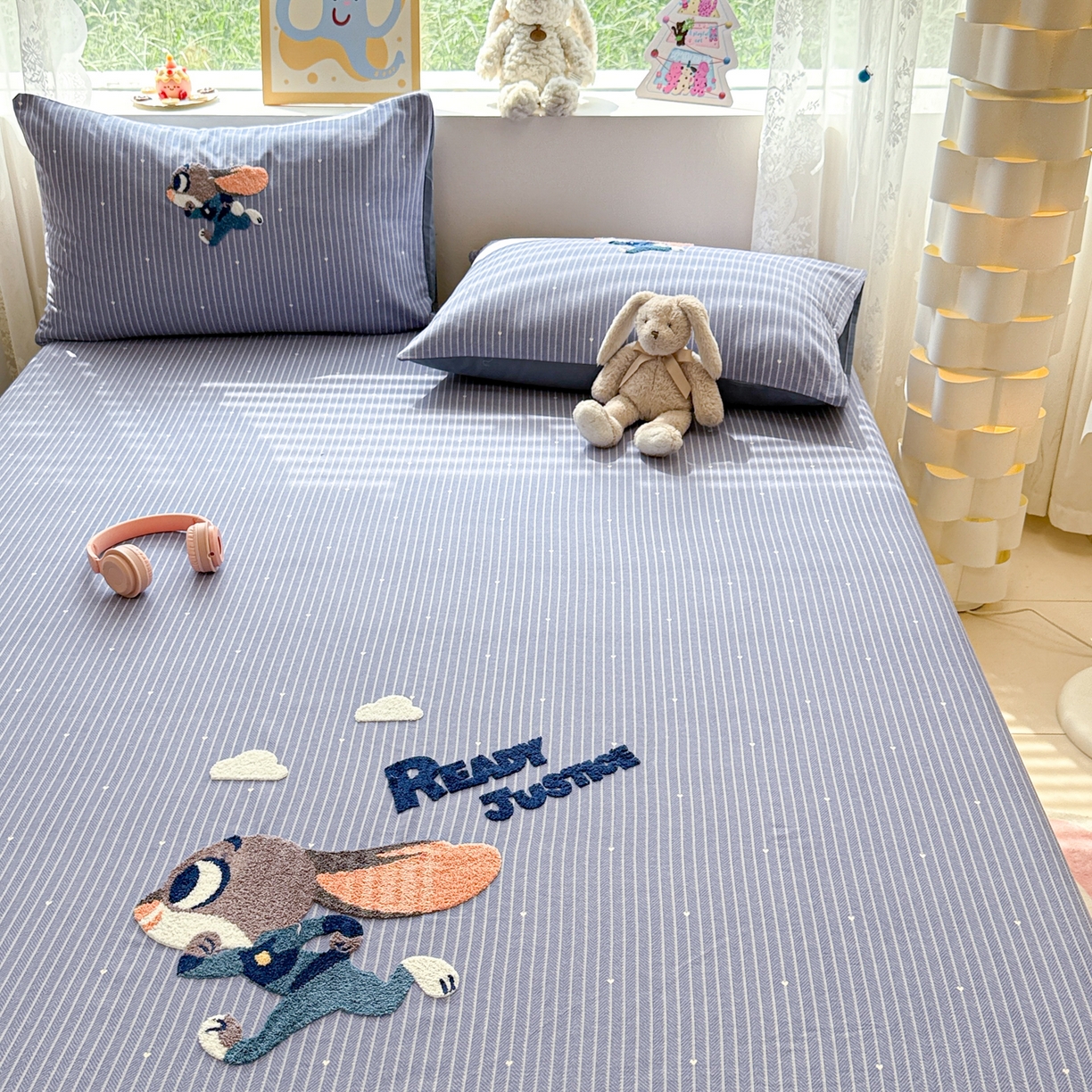 91家纺网 家纺一手货源 找家纺 慕尚家纺 2025新款全棉磨毛毛巾绣单床笠 床笠单件 字母兔