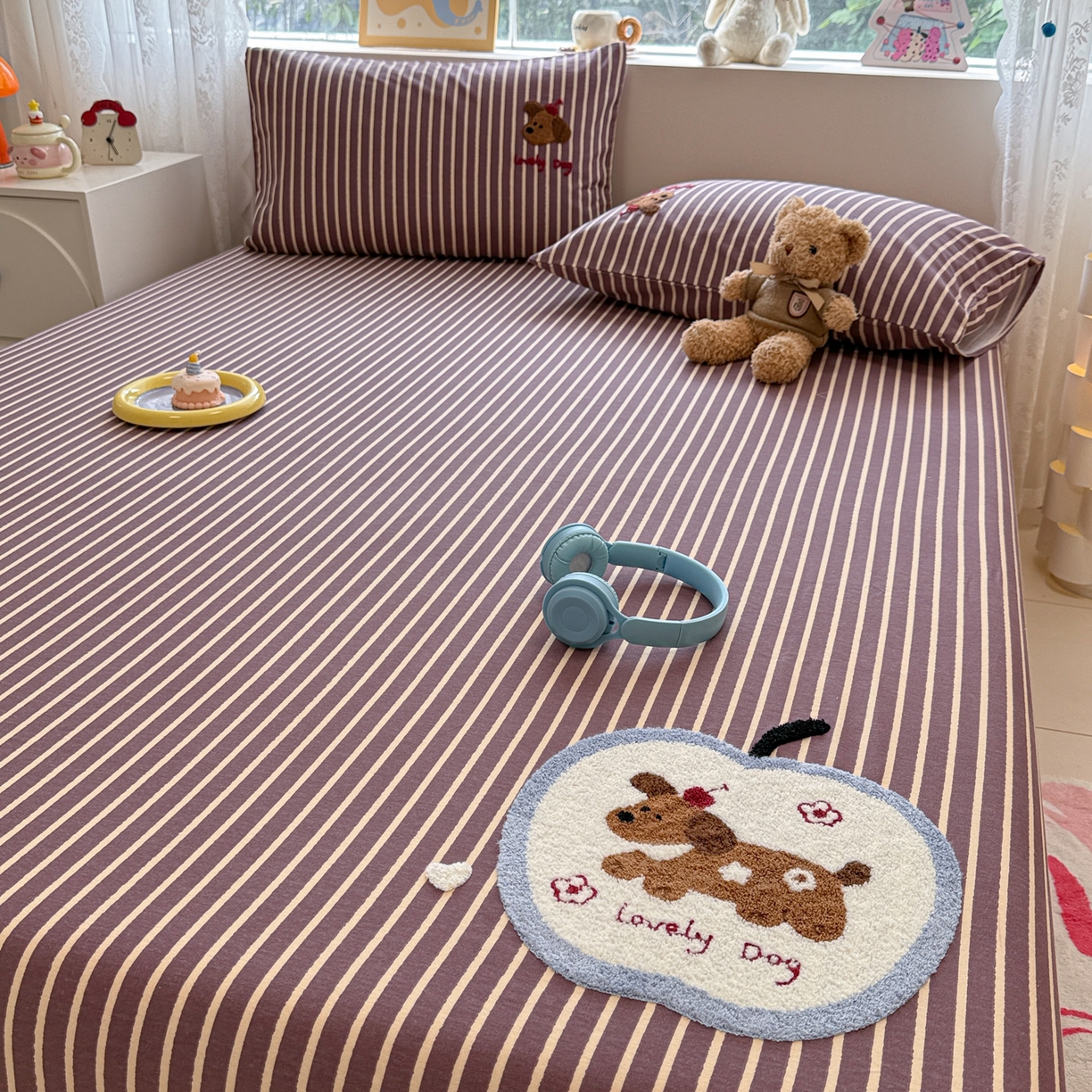 91家纺网 家纺一手货源 找家纺 慕尚家纺 2025新款全棉磨毛毛巾绣单床单 床单单件 大苹果小狗