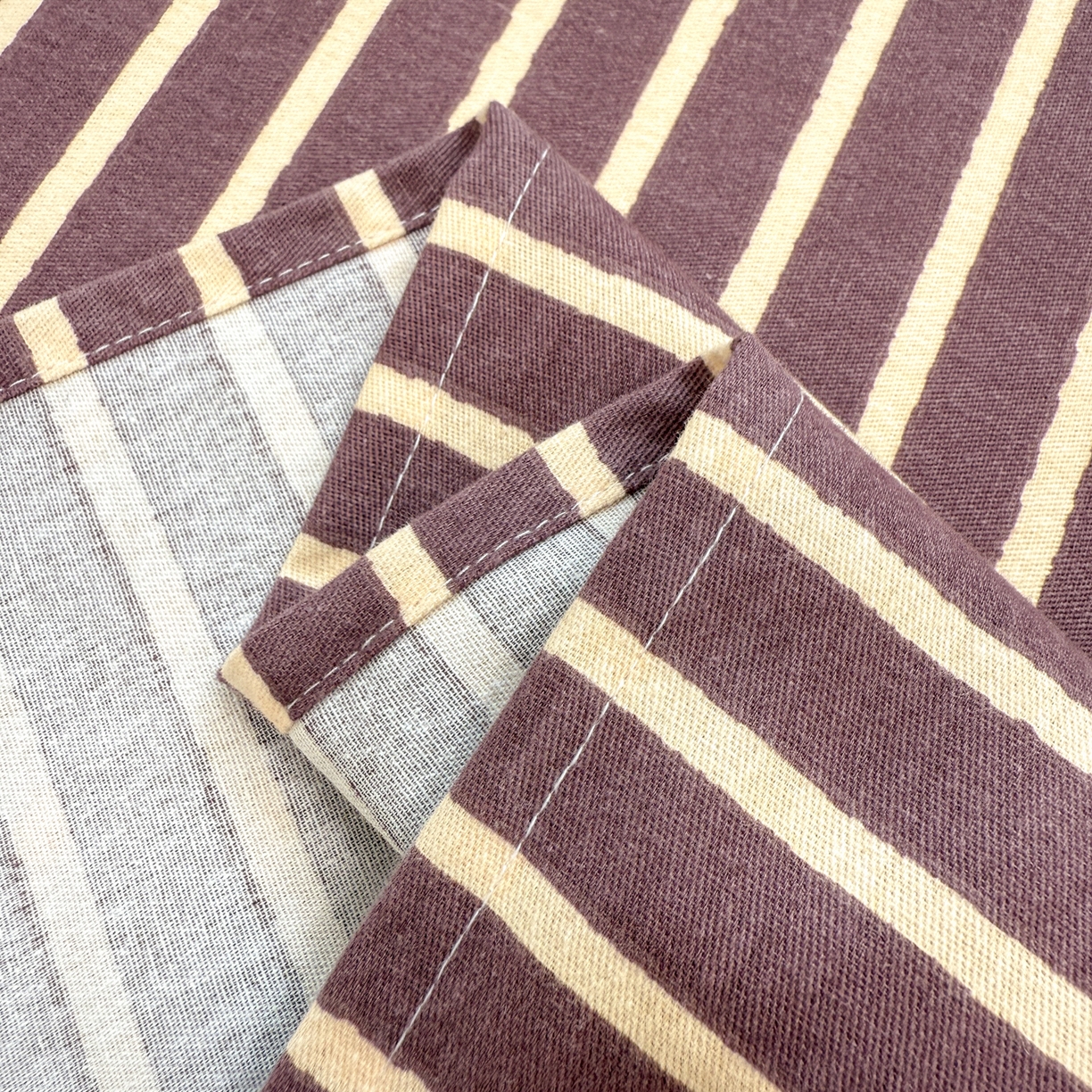 91家纺网 家纺一手货源 找家纺 慕尚家纺 2025新款全棉磨毛毛巾绣单床单 床单单件 大苹果小狗