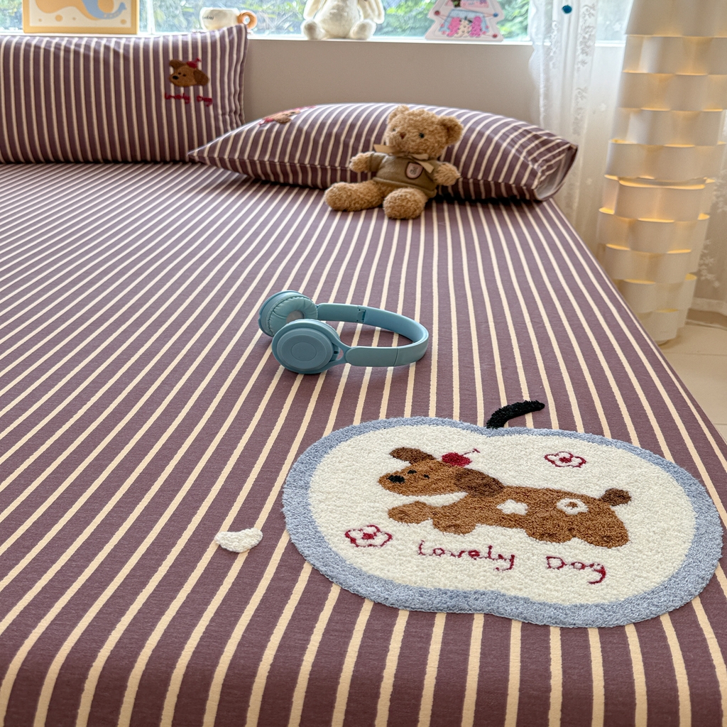 91家纺网 家纺一手货源 找家纺 慕尚家纺 2025新款全棉磨毛毛巾绣单床单 床单单件 大苹果小狗