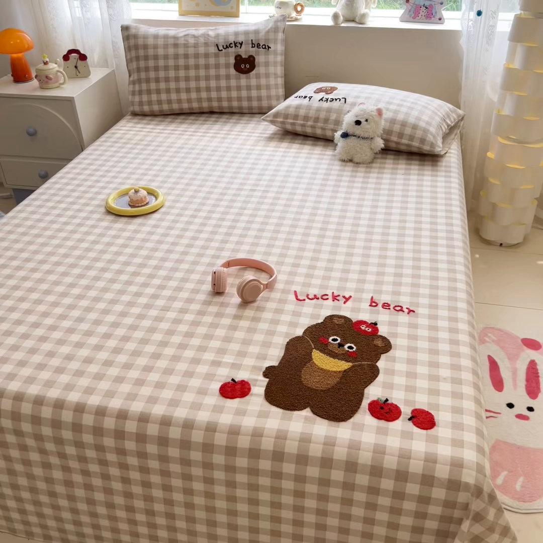 91家纺网 家纺一手货源 找家纺 慕尚家纺 2025新款全棉磨毛毛巾绣单床单 床单单件 熊熊满满