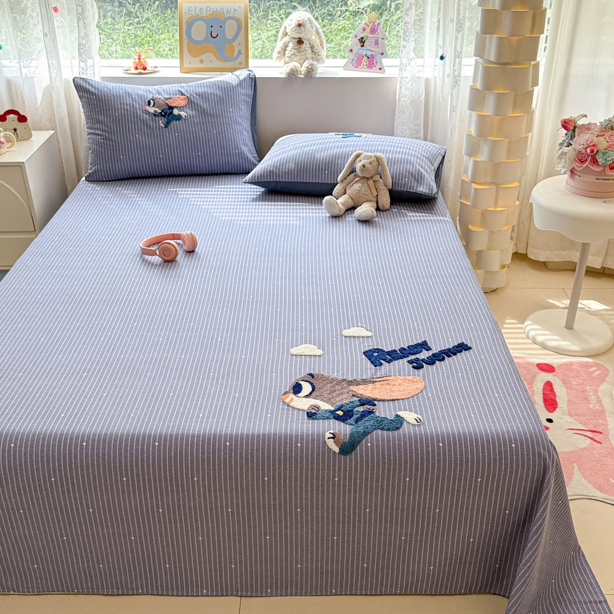 91家纺网 家纺一手货源 找家纺 慕尚家纺 2025新款全棉磨毛毛巾绣单床单 床单单件 字母兔